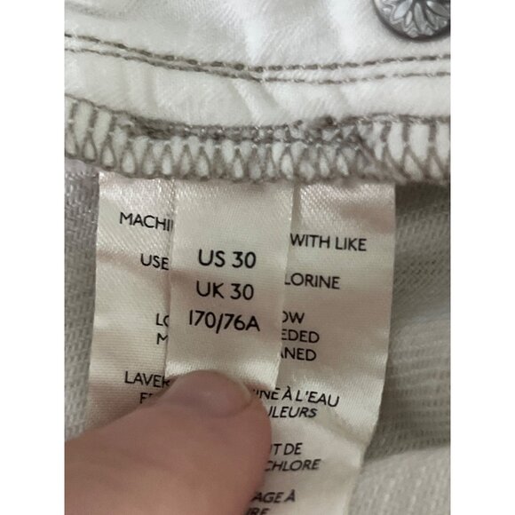 We The Free x Free People Romeo Rolled Cut Off Short Button Front 30 White Denim - Picture 9 of 11